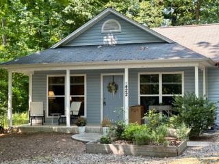 Clean, pet and smoke free, 3 bedroom Hillsborough home at the end of a gravel driveway.