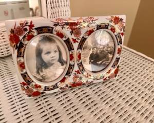 Vintage Noritake double framed picture frame $25