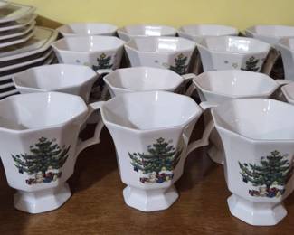 Vintage Nikko Christmastime
