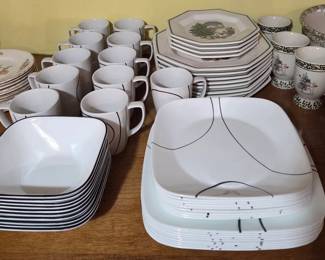 Vintage Corelle & Vintage Nikko Christmastime Dishes