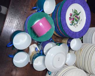 Laure Japy “Paris” dinnerware