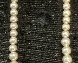Vintage Sterling Silver Graduated Bead Bracelet
