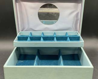 LADY BUXTON Vintage Floral Motif Jewelry Box