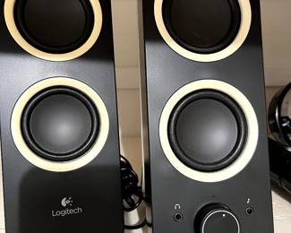 Logitech speakers...you KNOW you want these!