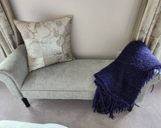 Upholstered bench