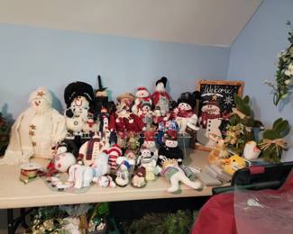 Lots of Christmas items