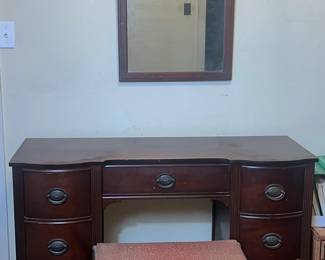 Vanity table