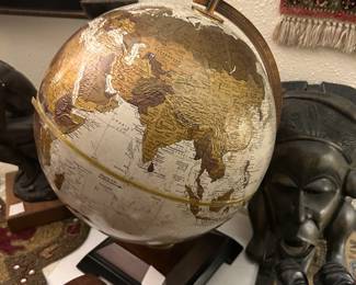 Gold globe