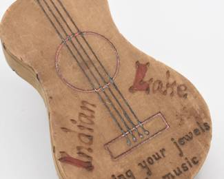 1941 Mini Wooden Guitar
