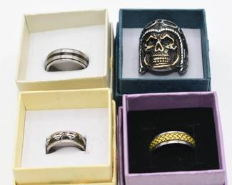 lot of 4 silvertone rings