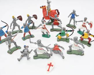 toy soldiers