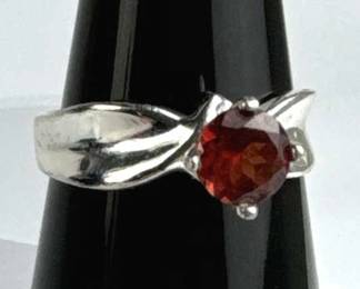 925 Silver Vintage Solitaire Garnet Gemstone Ring