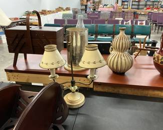 Metal Toleware Double Shade Desk Lamp