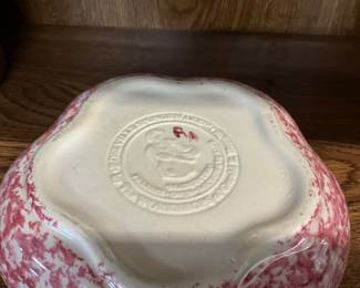 Roseville OH Pink & White Spongeware Pottery Bowl