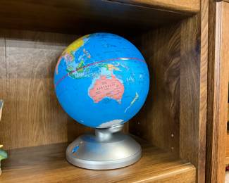 Discovery Illuminated Globe