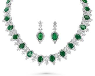 Lot 8122 Emerald Diamond Necklace Set