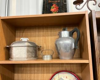 Guardian Service Aluminum Casserole Dish - Aluminum Cast Ware Coffee Pot 