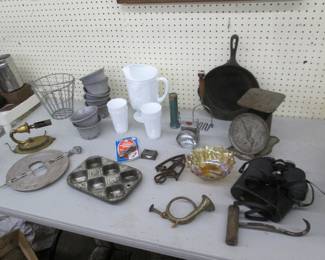 Vtg Kitchen Items