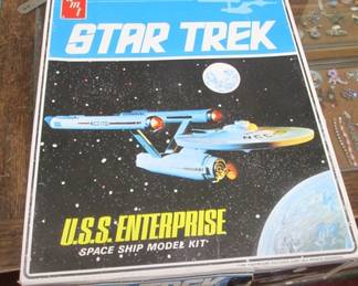 Star Trek USS Enterprise Model Kit