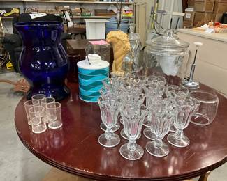 Indiana Glass Clear Scalloped Fountain Ware Sherbert / Sundae Glasses - Case of Juice Glasses - Cobalt Blue Heavy Large Vase