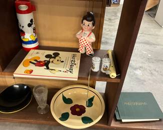 Disney Items - 1973 Bob's Big Boy Plastic Bank 