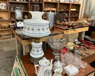 Quoizel Abigail Adams Table Lamp - L.E. Smith Old Dominion Punch Bowl, Cups & Dipper