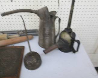 Vtg Oil Cans