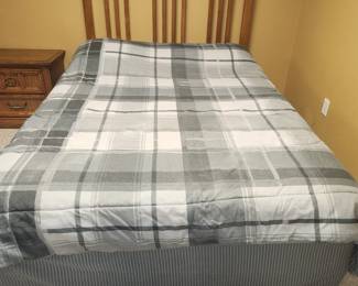 Queen bed