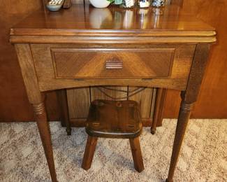 Singer sewing machine