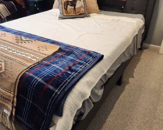 Queen size bed