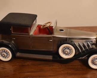 1934 Dosenburg Toy Car