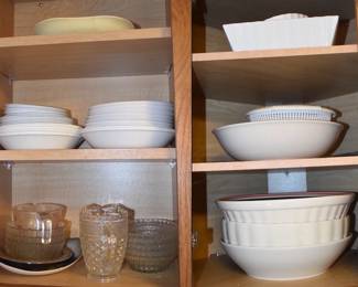 Contents Of Cabinets: Mixing Bowls, Pyrex Measuring Cup, Corelle And More