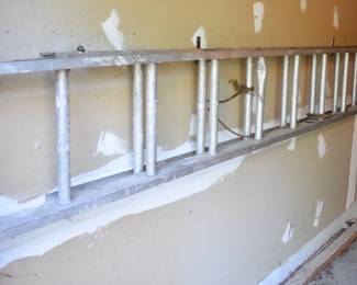 24 Foot Extension Ladder