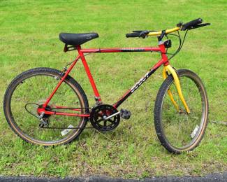 Huffy Scout Three 10 Speed Bicycle