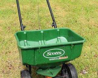Scotts Speedy Green 3000 Speed Spreader