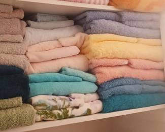 Bathroom linens for sale