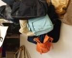 This is the bottom of the large hanger of purses