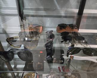 Celine Gucci YSL Rayban Versace