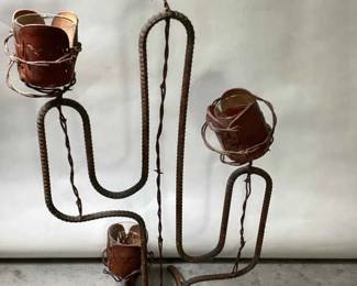 Iron Rod Cactus Horse Shoe Candle Holder Art Sculpture