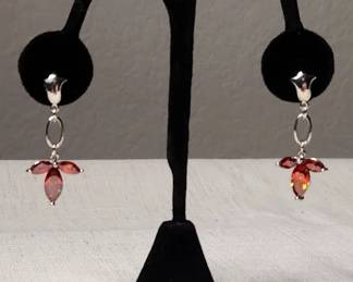 Red Garnet White Topaz In 925 Silver Earrings