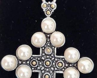 White Pearl In 925 Silver Pendant