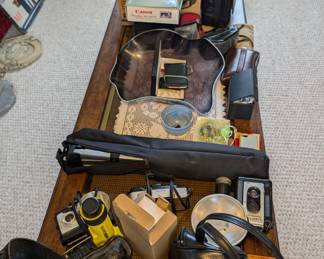Vintage Camera's - Coffee Table