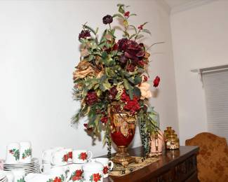 136Dining Room