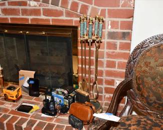 069Living Room