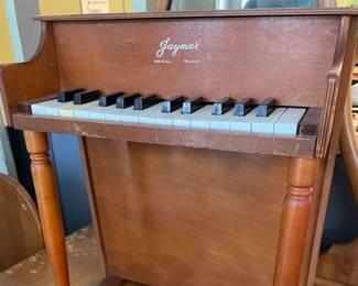 "Jaymar" Child's Piano