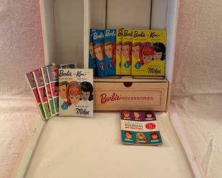 Barbie & Ken fashion booklets