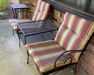 Wrought iron seats with table