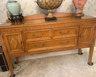 Stanley sideboard 