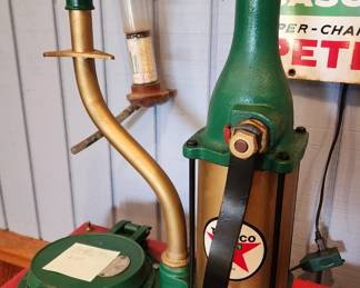 Bulk Oil 30-gallon Lubester Restored in Texaco Restored Cabinet