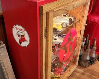 Bulk Oil 30-gallon Lubester Restored in Texaco Restored Cabinet
